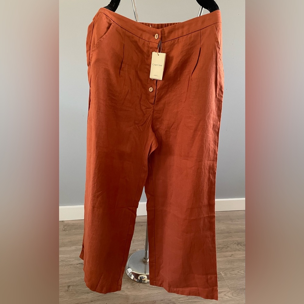 Grae Cove button fly crop pants Sz L , NWT